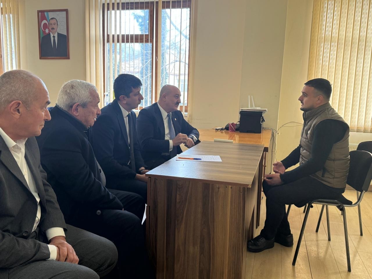 Asif Əsgərov şəhid ailəsini ziyarət edib, vətəndaş qəbulu keçirib - FOTOLAR